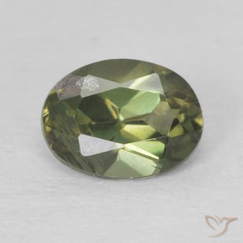 0.32ct Naturel Forêt verte Kornerupine, ovale, VS