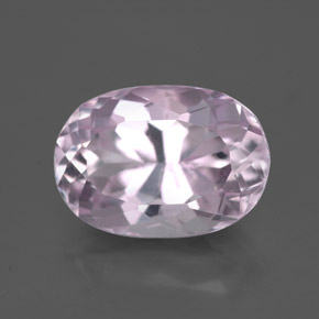 Kunzite rose naturelle coupe ovale, 6,89 ct, VS