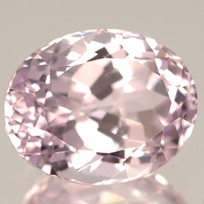 Kunzite rose naturelle coupe ovale, 3,60 ct, IF