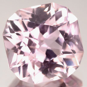 Kunzite rose naturelle forme fantaisie, 9,35 ct, VVS