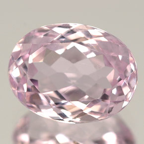 Kunzite rose naturelle coupe ovale, 2,34 ct, VS