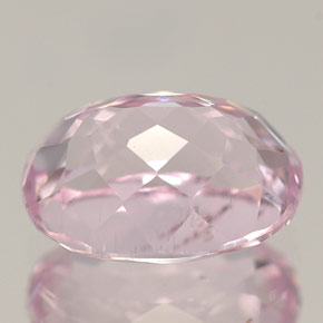 Kunzite rose naturelle coupe ovale, 2,34 ct, VS
