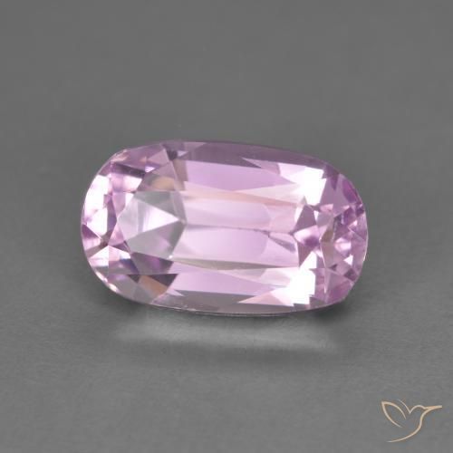 Kunzite Lilas naturelle ovale, 4.08 ct, VVS-VS