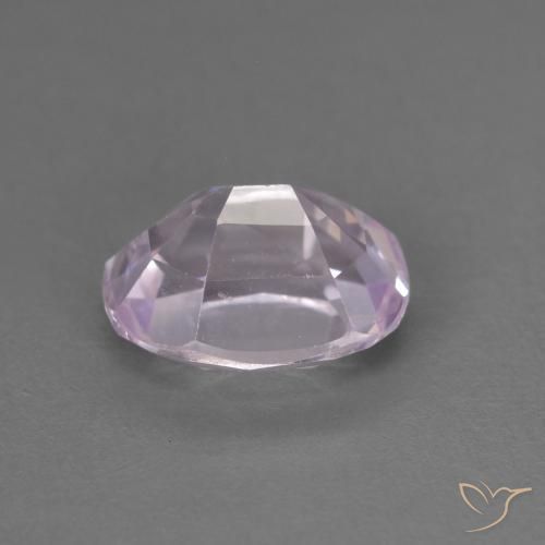 Kunzite Rose pourpre royal très clair naturelle ovale, 2.76 ct, VVS