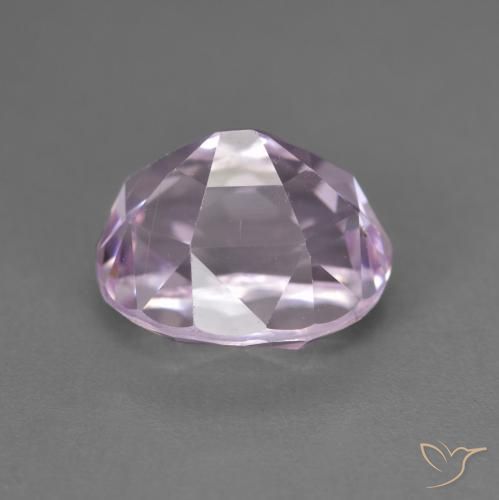 Kunzite Violet clair naturelle ovale, 5.90 ct, VVS