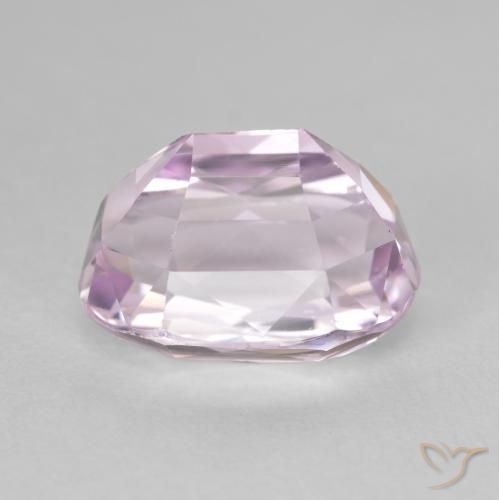 Kunzite Rose moyen naturelle ovale, 7.47 ct, VVS