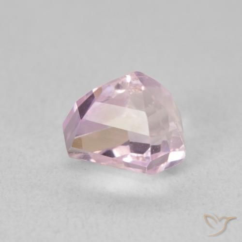 Kunzite Pourpre moyen naturelle Fantaisie, 1.59 ct, VVS-VS