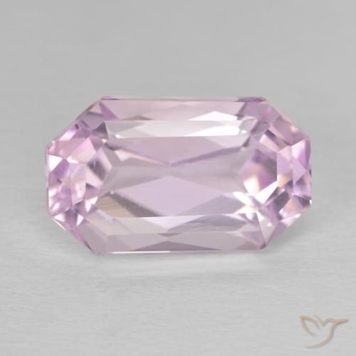 8.81ct Naturel Medium Light-Pink Kunzite, Taille émeraude, VVS-VS