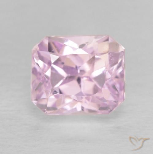 1.71ct Naturel Rose clair Kunzite, Taille émeraude, VS