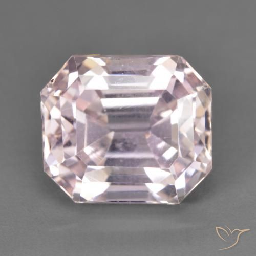 5.69ct Naturel Flamant rose Kunzite, Taille émeraude, VS