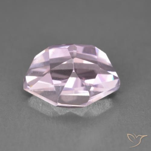 Kunzite Ton rose très clair naturelle Fantaisie, 4.96 ct, VVS-VS