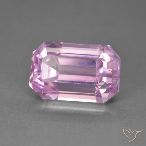 Kunzite Rose pourpre royal très clair naturelle Octogone / coupe Émeraude, 6.48 ct, VS