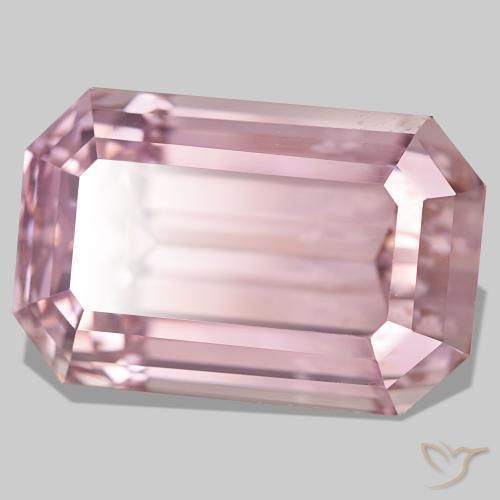Kunzite rose naturelle taille émeraude, 61,71 ct, VS