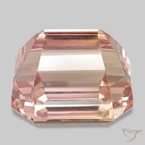 Kunzite rose naturelle taille émeraude, 145,50 ct, VVS