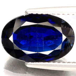 Disthène Bleu naturelle Coupe ovale, 5.74 ct, VS-SI
