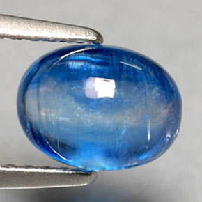 Cyanite bleue naturelle transparent, 1,92 ct, transparent / translucide