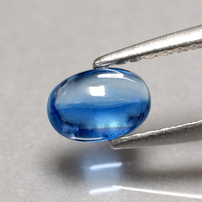 Cyanite bleue naturelle transparent, 0,67 ct, transparent / translucide
