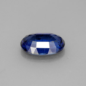 Disthène Bleu naturelle Coupe ovale, 1.98 ct, SI