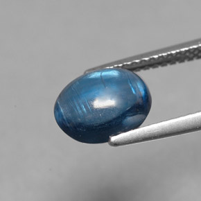 Disthène Bleu naturelle Coupe ovale, 2.40 ct, Translucide