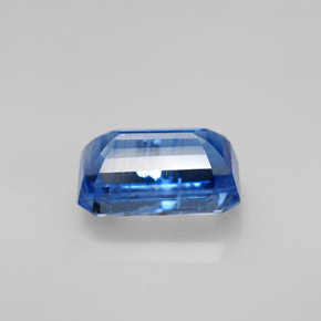 Disthène Bleu clair naturelle Taille émeraude, 3.82 ct, SI