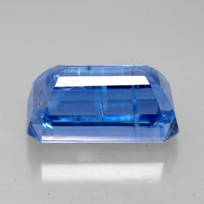 Cyanite bleue naturelle taille émeraude, 8,71 ct, SI
