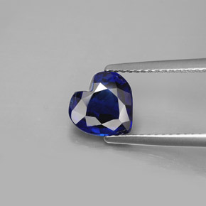 Cyanite bleue naturelle forme de coeur, 2,07 ct, VS-SI