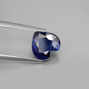 Cyanite bleue naturelle forme de coeur, 2,07 ct, VS-SI