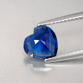 Disthène Bleu naturelle Forme de coeur, 2.16 ct, VS-SI