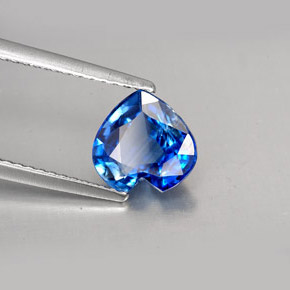 Disthène Bleu naturelle Forme de coeur, 1.78 ct, VS-SI