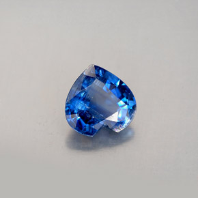 Disthène Bleu naturelle Forme de coeur, 1.86 ct, VS-SI
