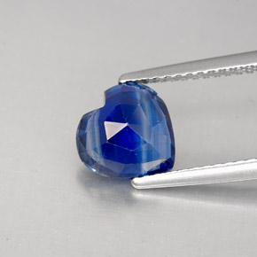 Cyanite bleue naturelle forme de coeur, 2,19 ct, VS