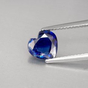 Cyanite bleue naturelle forme de coeur, 1,71 ct, VS