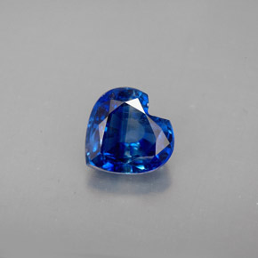 Cyanite bleue naturelle forme de coeur, 2,12 ct, VS