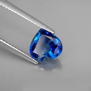 Cyanite bleue naturelle forme de coeur, 2,12 ct, VS