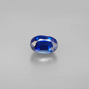 Cyanite bleue naturelle coupe ovale, 0,80 ct, VS