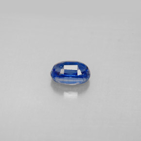 Disthène Bleu naturelle Coupe ovale, 0.79 ct, VS