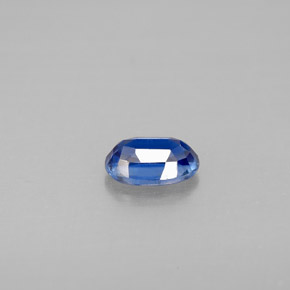 Disthène Bleu naturelle Coupe ovale, 0.60 ct, VS