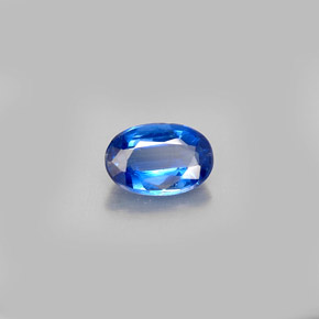Disthène Bleu naturelle Coupe ovale, 0.61 ct, VS