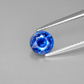 Disthène Bleu naturelle Coupe roude, 1.05 ct, VS