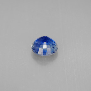 Disthène Bleu naturelle Coupe roude, 1.07 ct, VS-SI