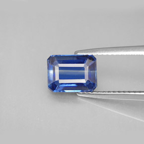 Cyanite bleue naturelle taille émeraude, 2,07 ct, VS-SI
