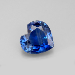 Disthène Bleu naturelle Forme de coeur, 1.75 ct, VS-SI