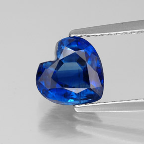 Cyanite bleue naturelle forme de coeur, 2,30 ct, VS-SI