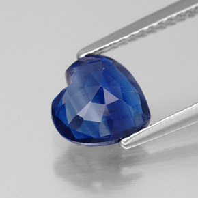 Cyanite bleue naturelle forme de coeur, 2,30 ct, VS-SI