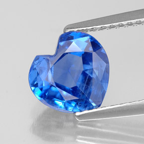 Cyanite bleu naturelle forme de coeur, 2,04 ct, VS