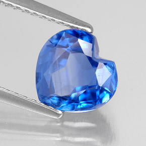 Cyanite bleu naturelle forme de coeur, 2,04 ct, VS