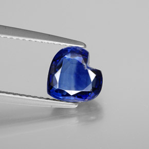 Cyanite bleue naturelle forme de coeur, 2,08 ct, SI
