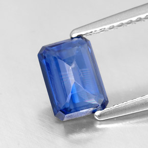Cyanite bleu naturelle taille émeraude, 1,29 ct, VS