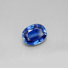 Disthène Bleu naturelle Coupe ovale, 2.22 ct, VS