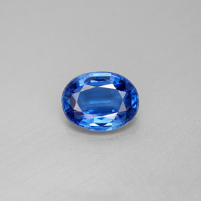 Cyanite bleue naturelle coupe ovale, 2,25 ct, VS
